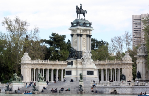 Alfonzo XXII Statue, Parque del Buen Retiro, Madrid